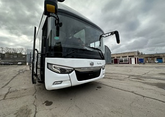 Междугородный автобус Zhong Tong 6127 White 53 места
