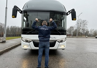 Междугородный автобус Zhong Tong 6127 White 53 места