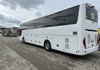 Междугородный автобус ZHONG TONG 6127 WHITE 2025 на 53 места