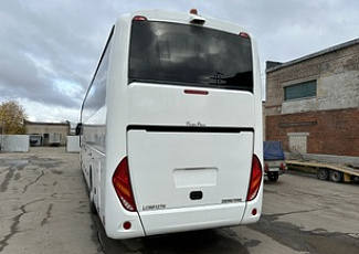Междугородный автобус Zhong Tong 6127 White 53 места
